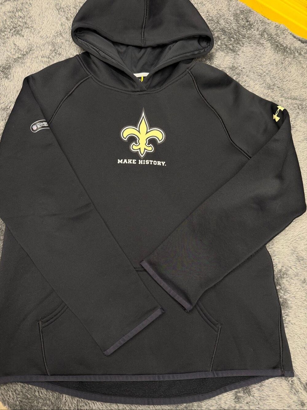Under Armour New Orleans Saints NFL Combine Authentic Hoodie in excellent shape,